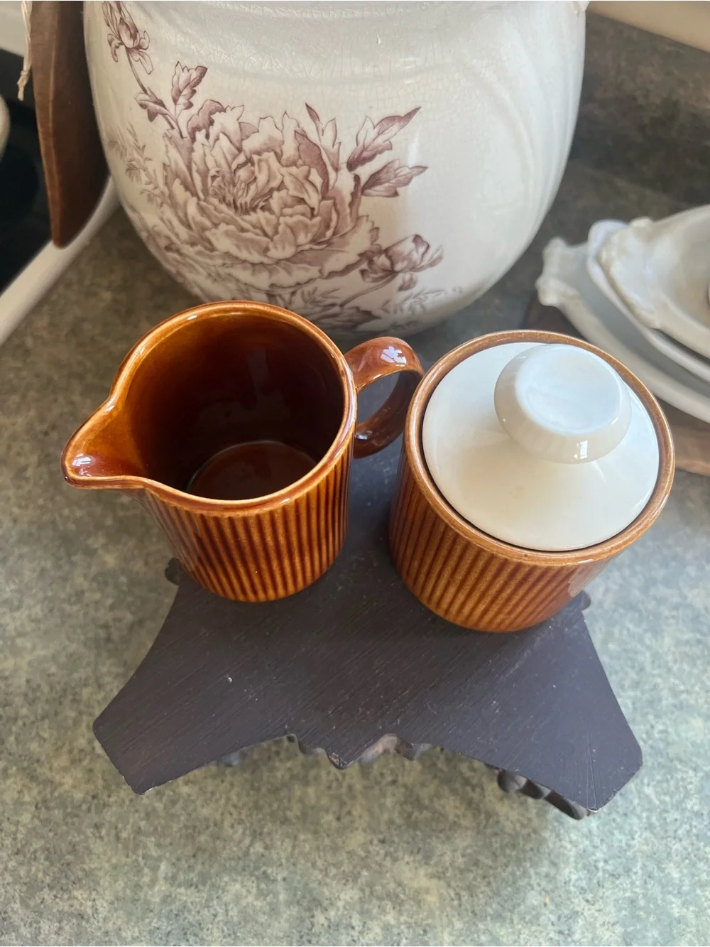 Vintage MCM Ribbed Ceramic Creamer and Sugar Set - Warm Amber